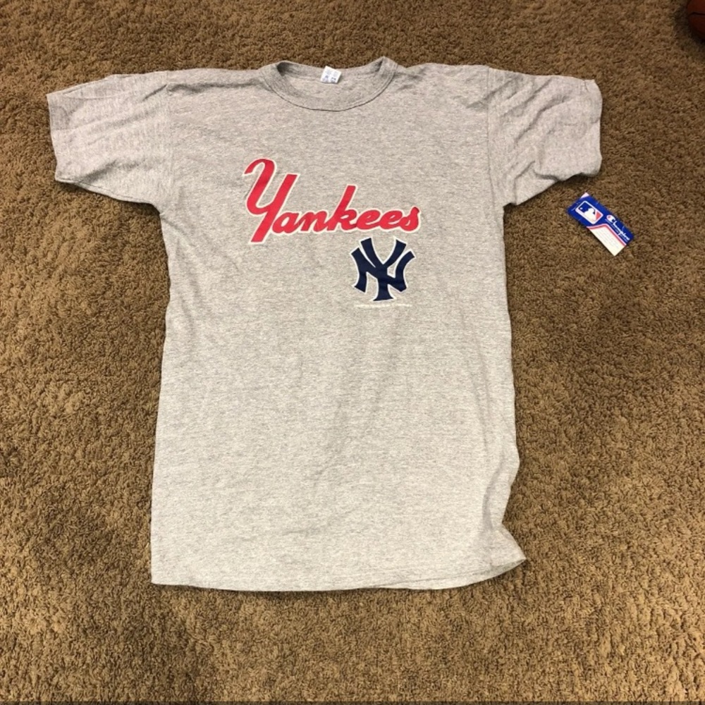 1988 Yankees shirt